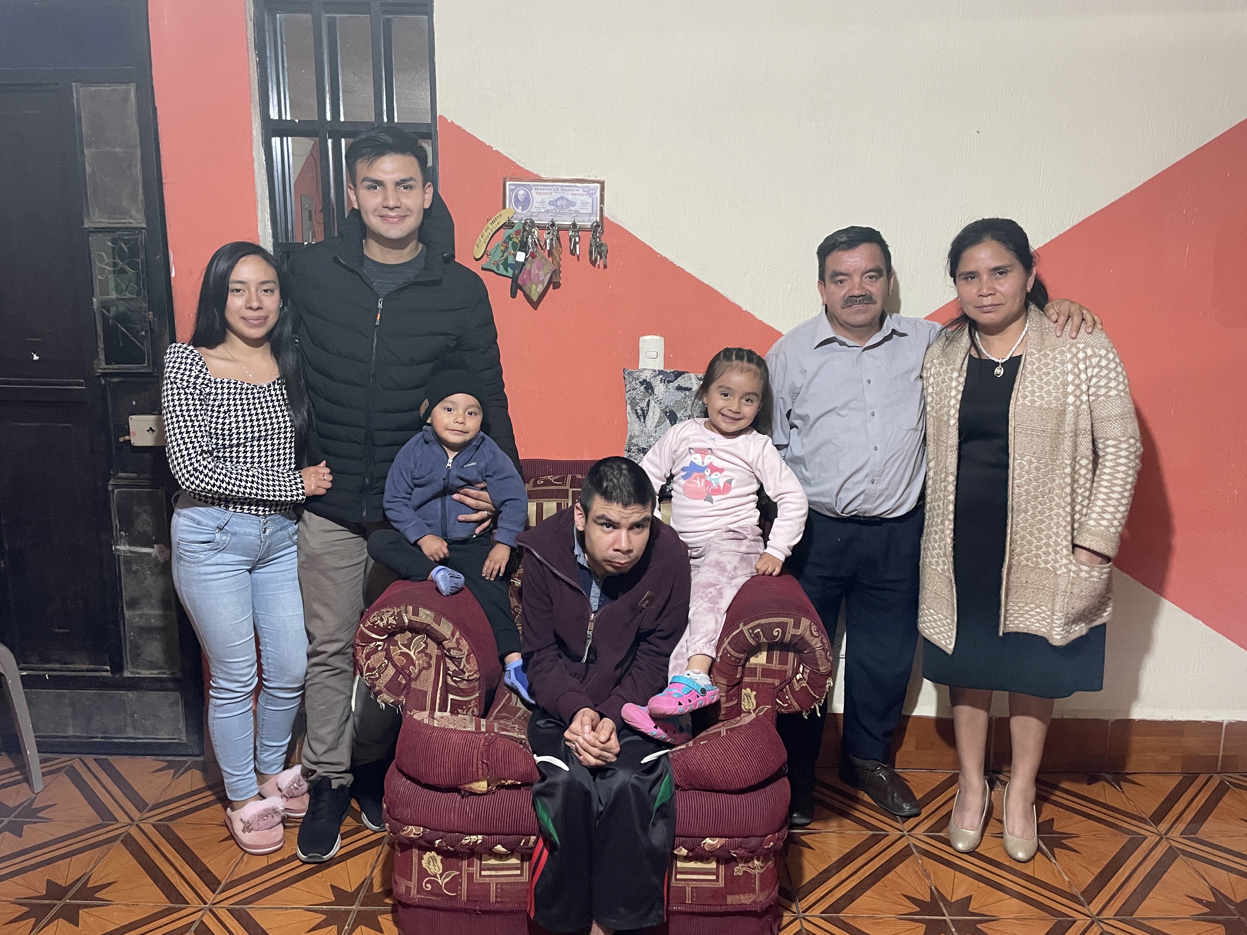 Jos Farias and family